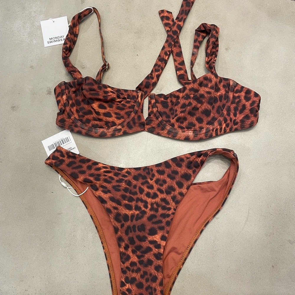 Monday swimwear bikini